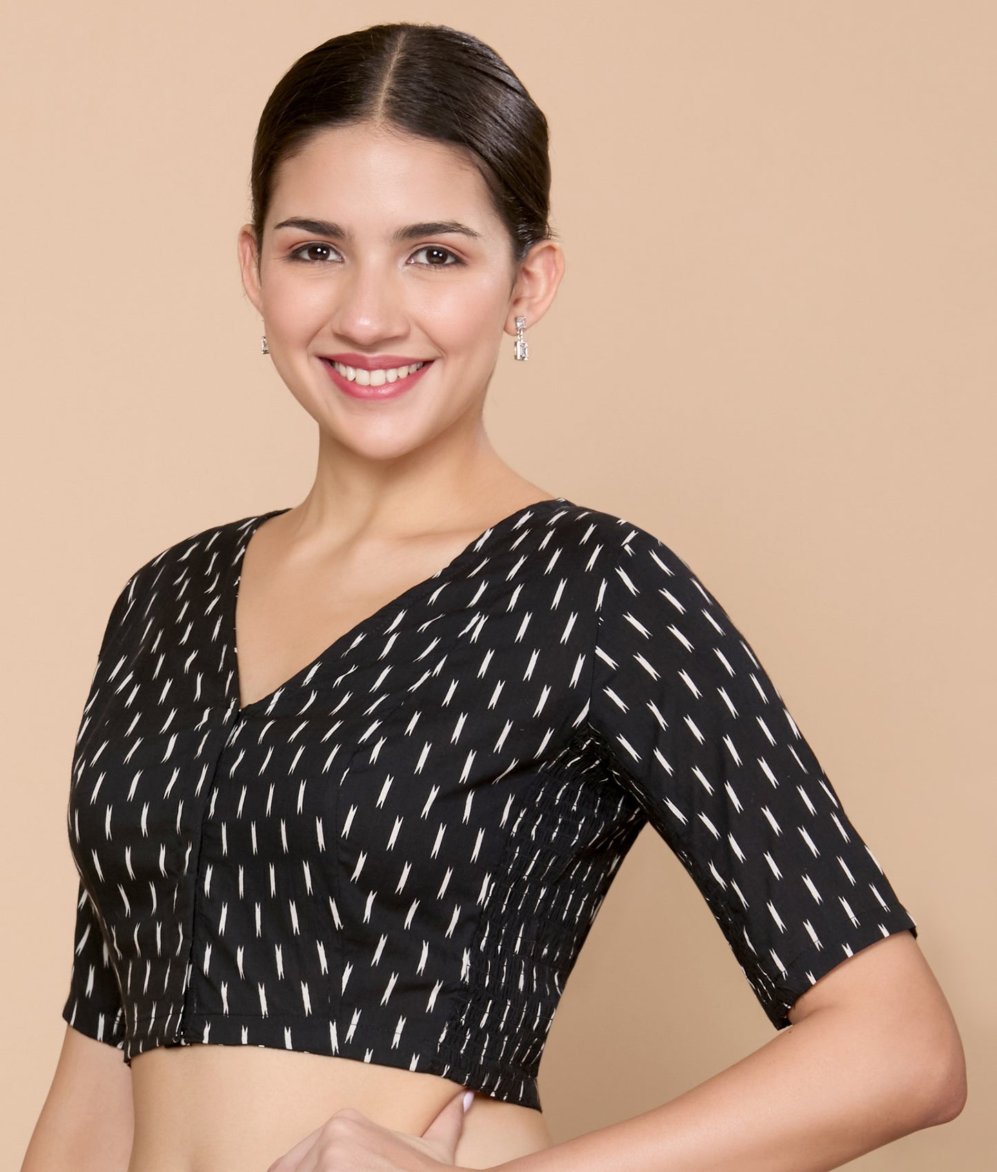 Studio Shringaar Women's Black Cotton Ikat Print Stretchable (Smocked) Saree Blouse (Design 2868)