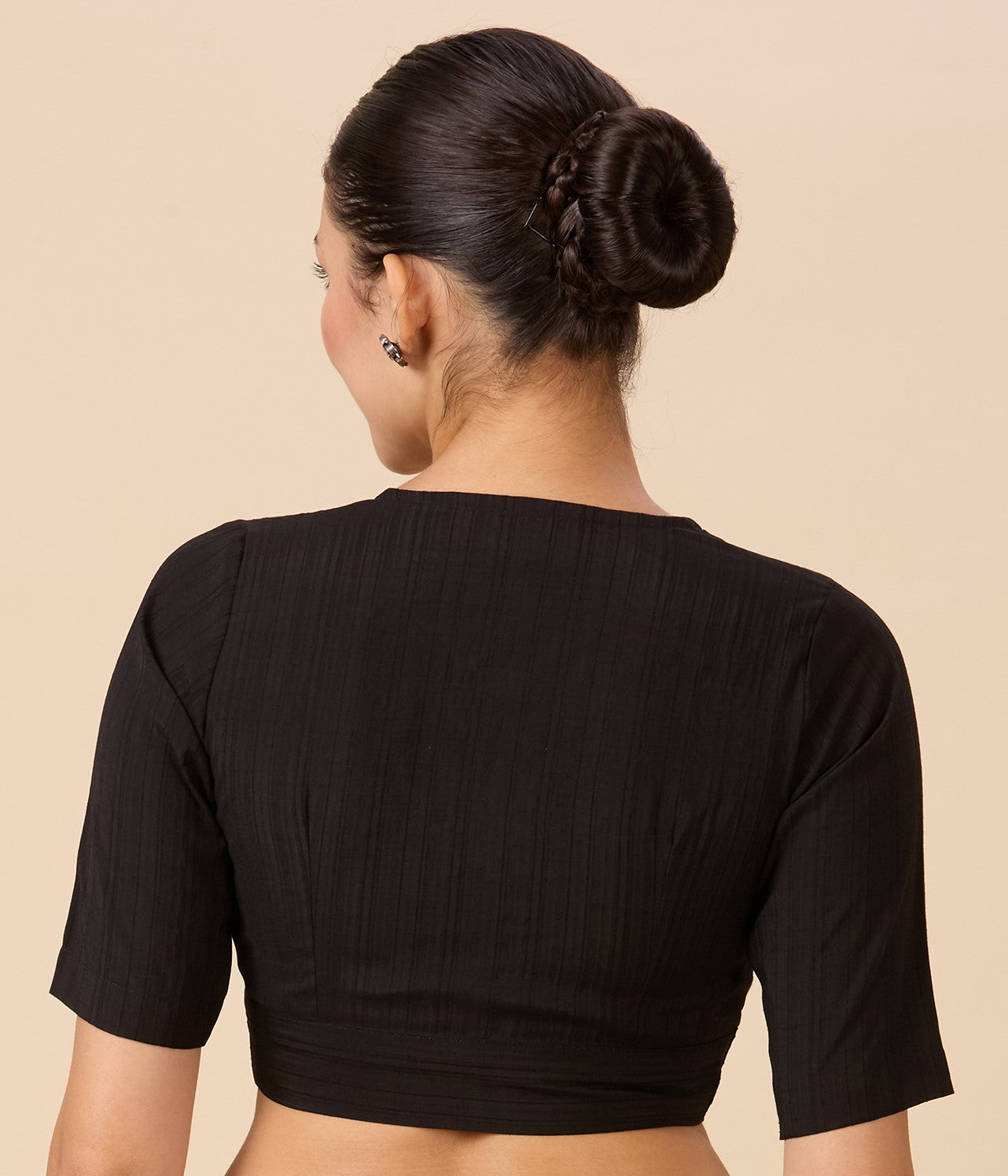 Studio Shringaar Women's Black Viscose Smart V Neck Readymade Saree Blouse (Design 2880)