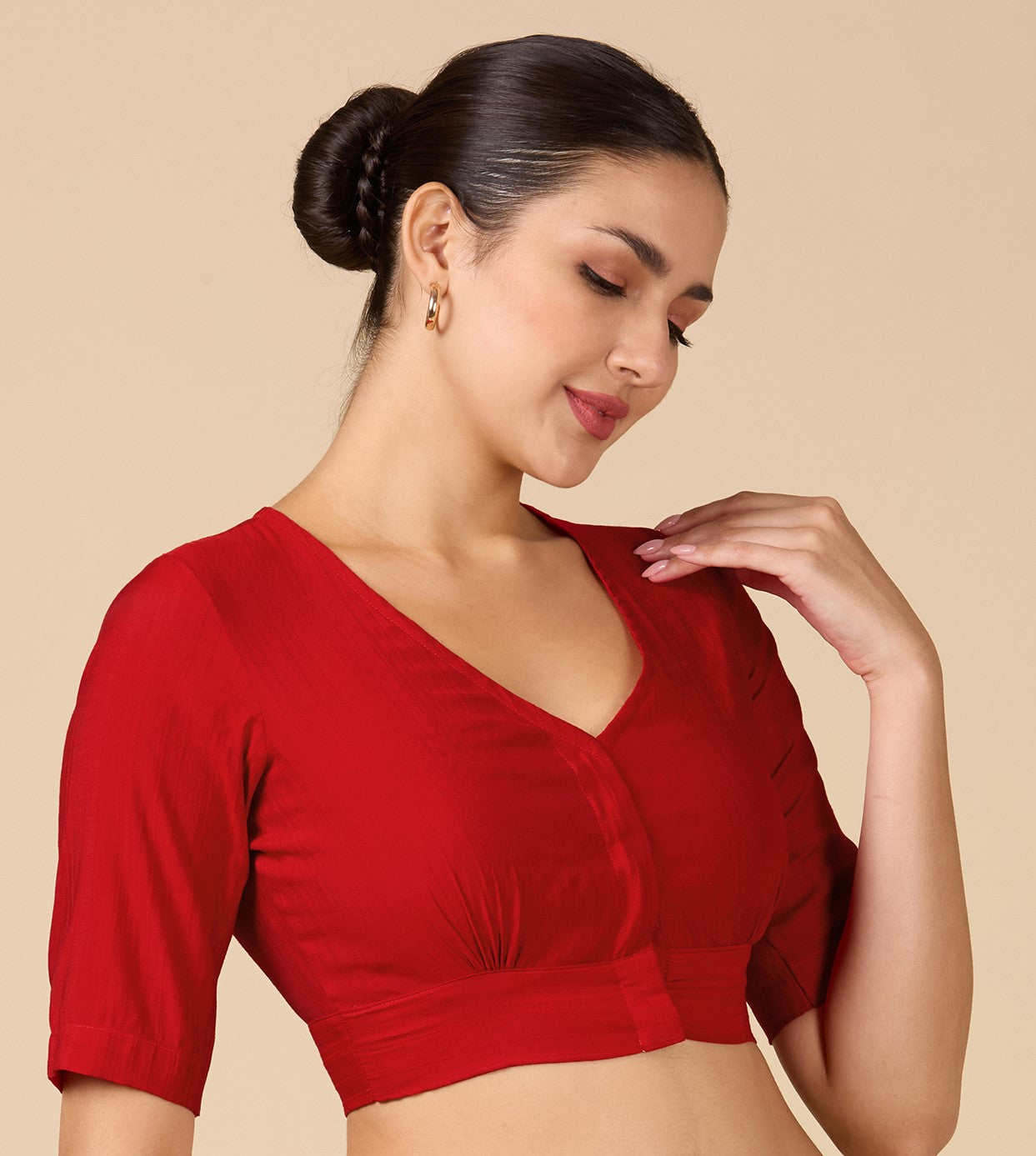 Studio Shringaar Women's Red Viscose Smart V Neck Readymade Saree Blouse (Design 2880)