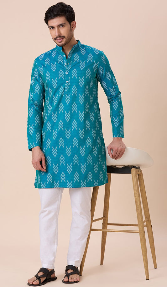 Men's Firozi Cotton Blend Relaxed Fit Ikat Printed Knee Length Kurta (Design 119)