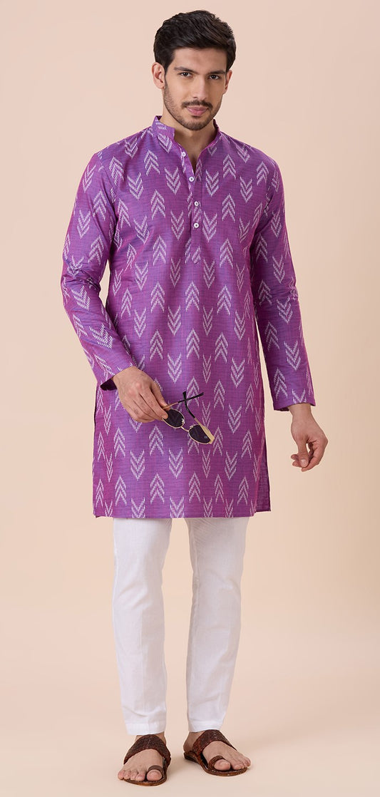 Men's Purple Cotton Blend Relaxed Fit Ikat Printed Knee Length Kurta (Design 119)