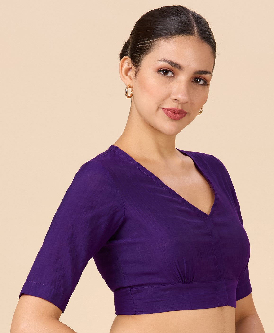 Studio Shringaar Women's Purple Viscose Smart V Neck Readymade Saree Blouse (Design 2880)
