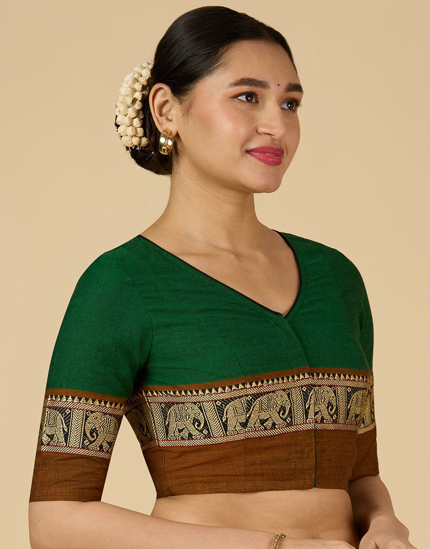 Studio Shringaar Women's Green Handloom Cotton Elephant Temple Border Readymade Saree Blouse (Design 2905)