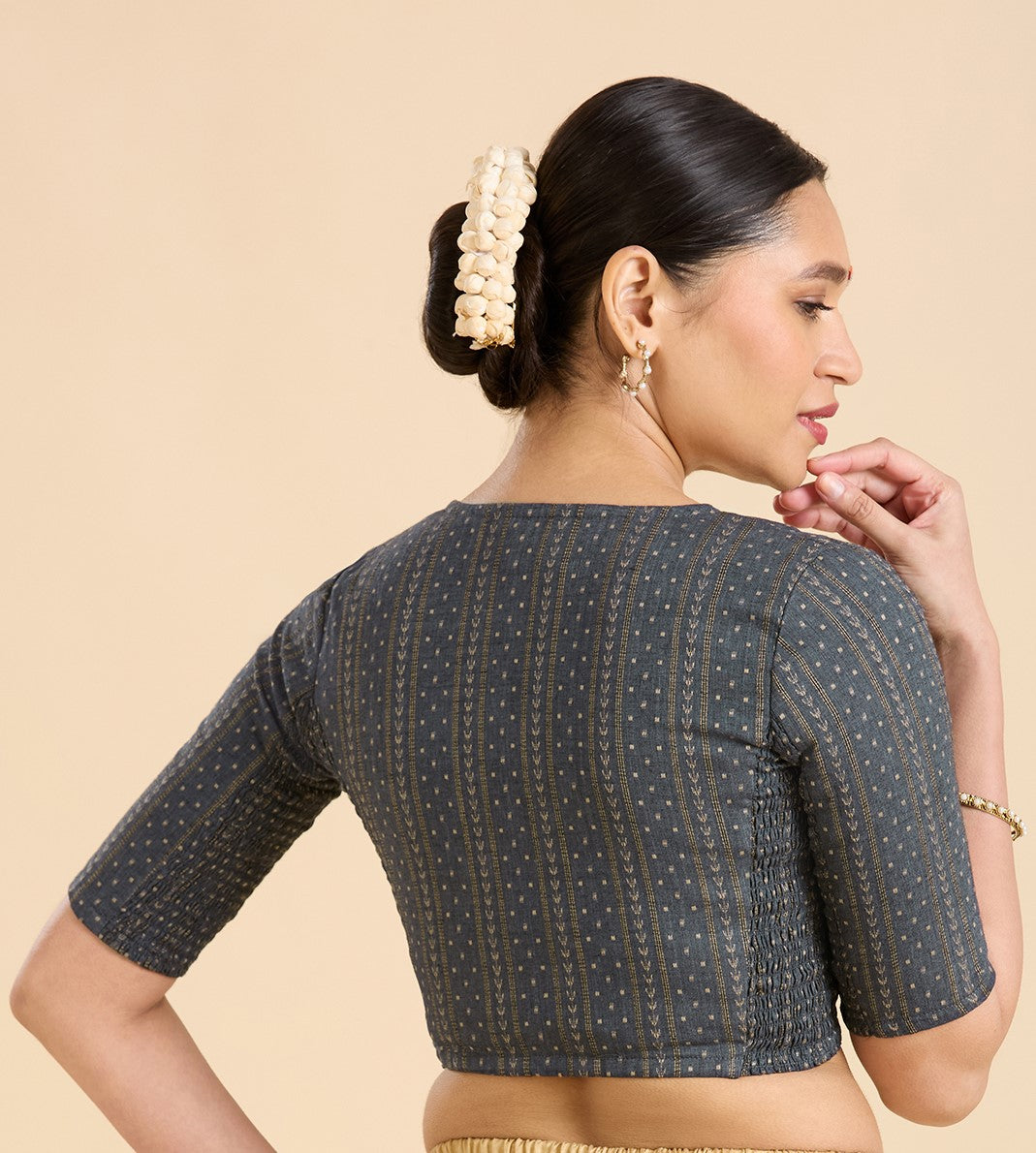 Women's Grey Handloom Cotton Side Stretchable (Smocked) Readymade Saree Blouse (Design 2947)