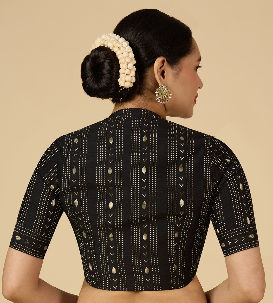 Women's Black Cotton Silk Blended Readymade Saree Blouse with Collar (Design 2952)