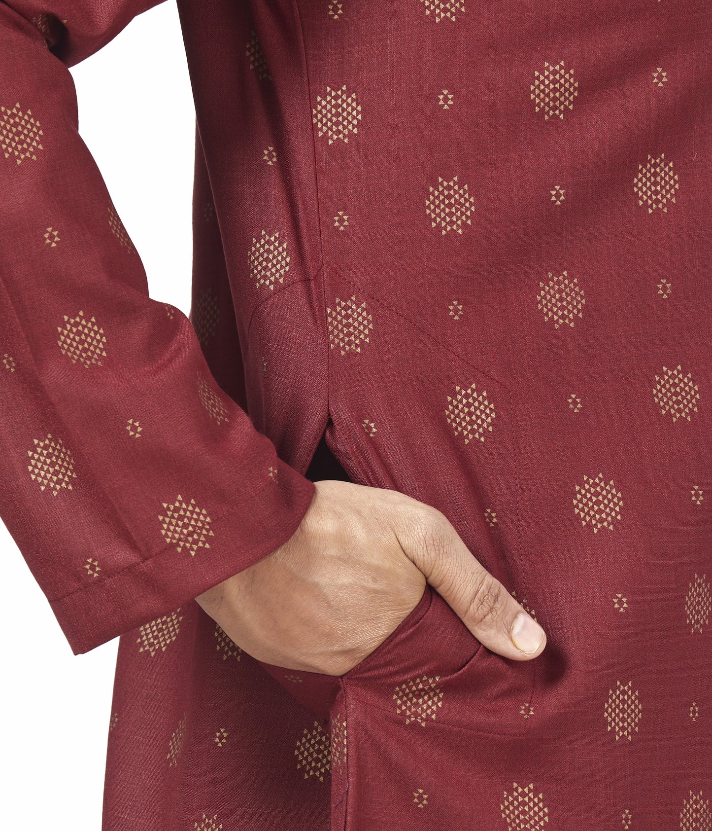 Men's Maroon Rayon Relaxed Fit Printed Knee Length Kurta (Design 104)
