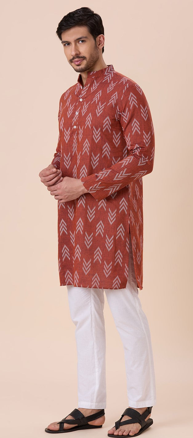 Men's Brown Cotton Blend Relaxed Fit Ikat Printed Knee Length Kurta (Design 119)