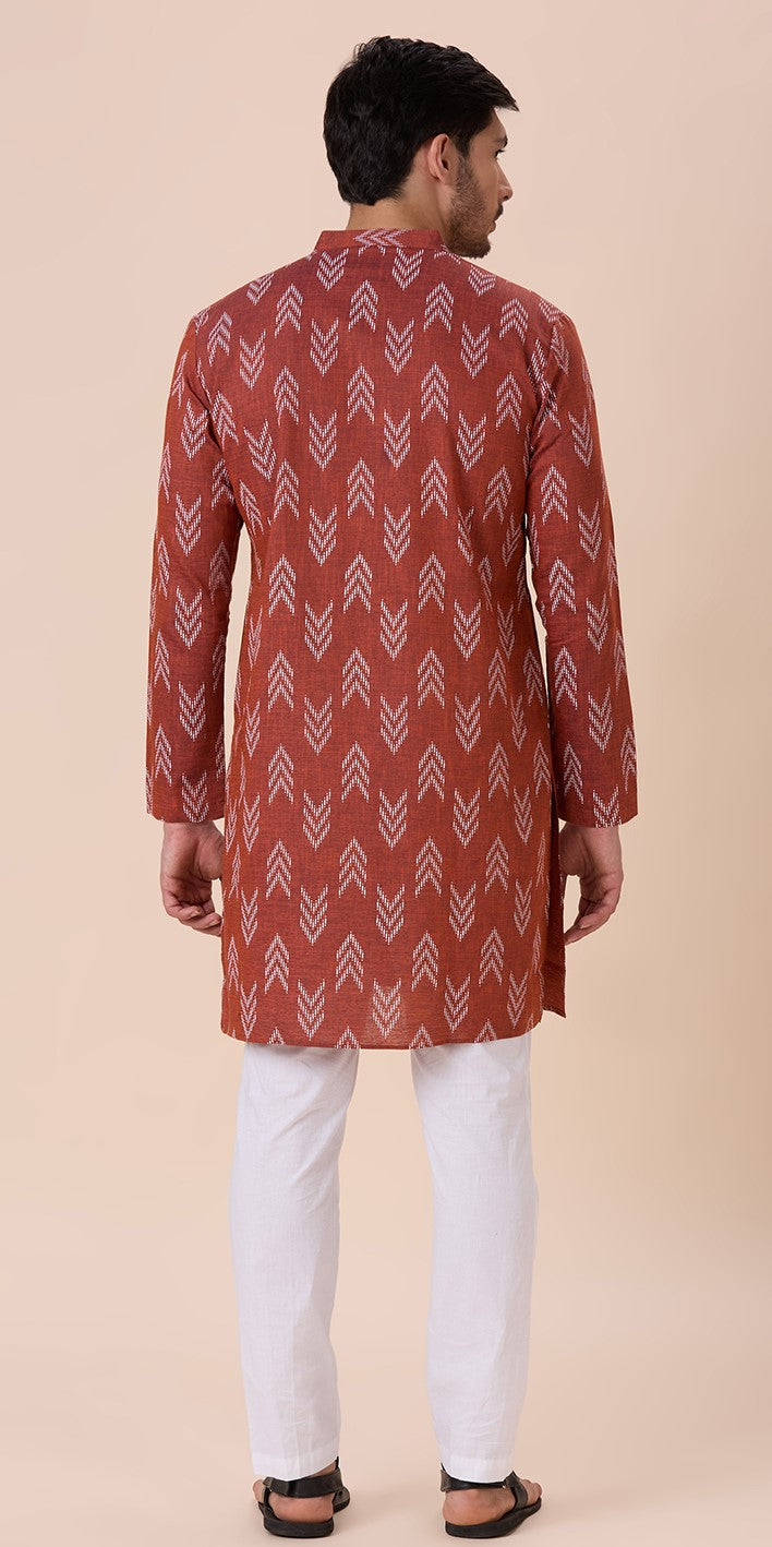 Men's Brown Cotton Blend Relaxed Fit Ikat Printed Knee Length Kurta (Design 119)