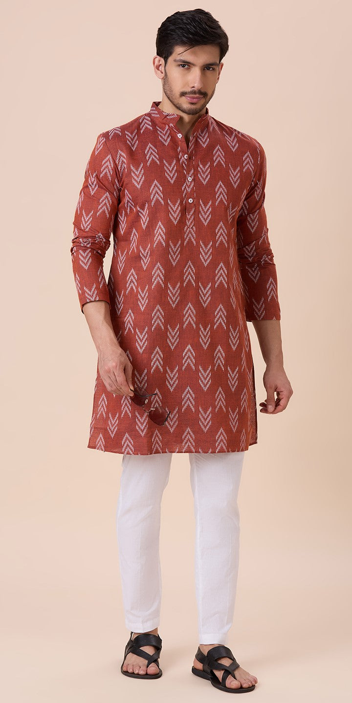 Men's Brown Cotton Blend Relaxed Fit Ikat Printed Knee Length Kurta (Design 119)