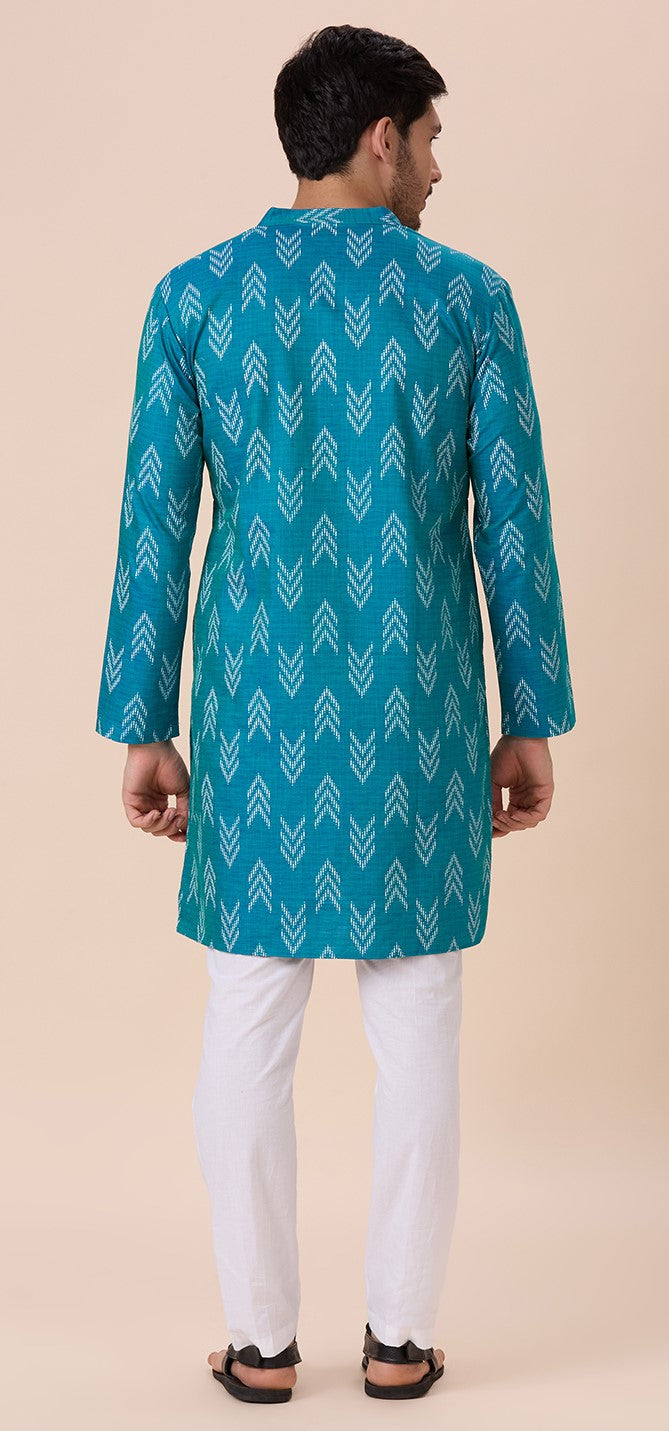 Men's Firozi Cotton Blend Relaxed Fit Ikat Printed Knee Length Kurta (Design 119)