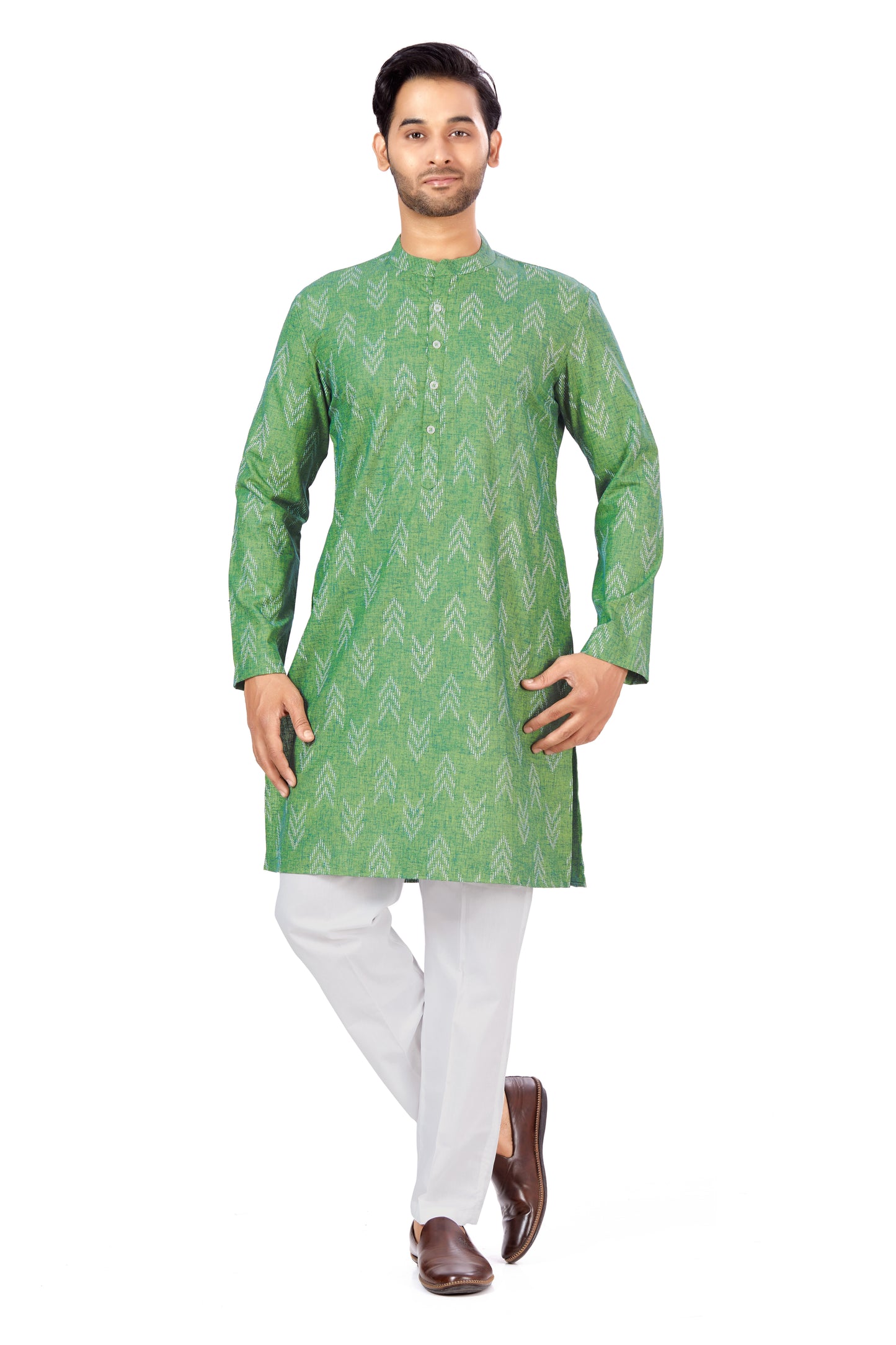 Men's Green Cotton Blend Relaxed Fit Ikat Printed Knee Length Kurta (Design 119)