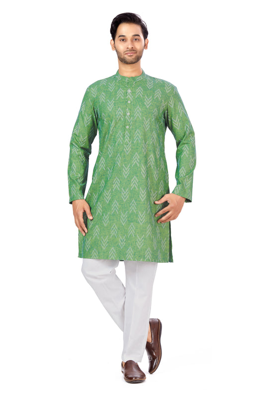 Men's Green Cotton Blend Relaxed Fit Ikat Printed Knee Length Kurta (Design 119)