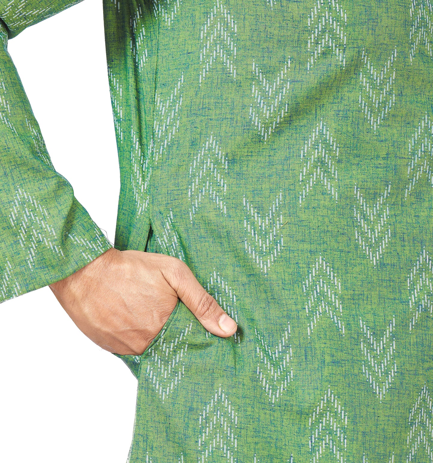 Men's Green Cotton Blend Relaxed Fit Ikat Printed Knee Length Kurta (Design 119)