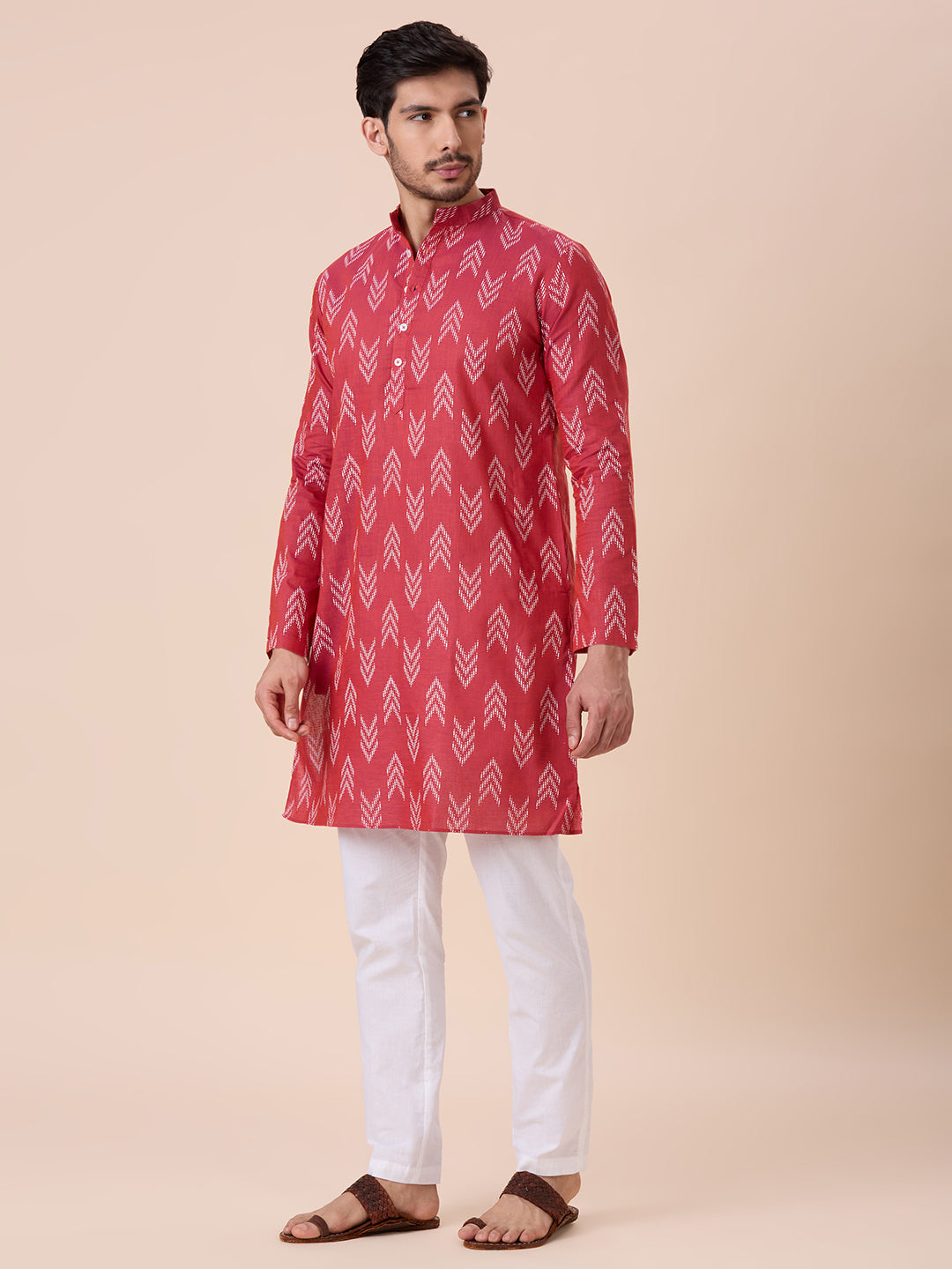Men's Light Maroon Cotton Blend Relaxed Fit Ikat Printed Knee Length Kurta (Design 119)