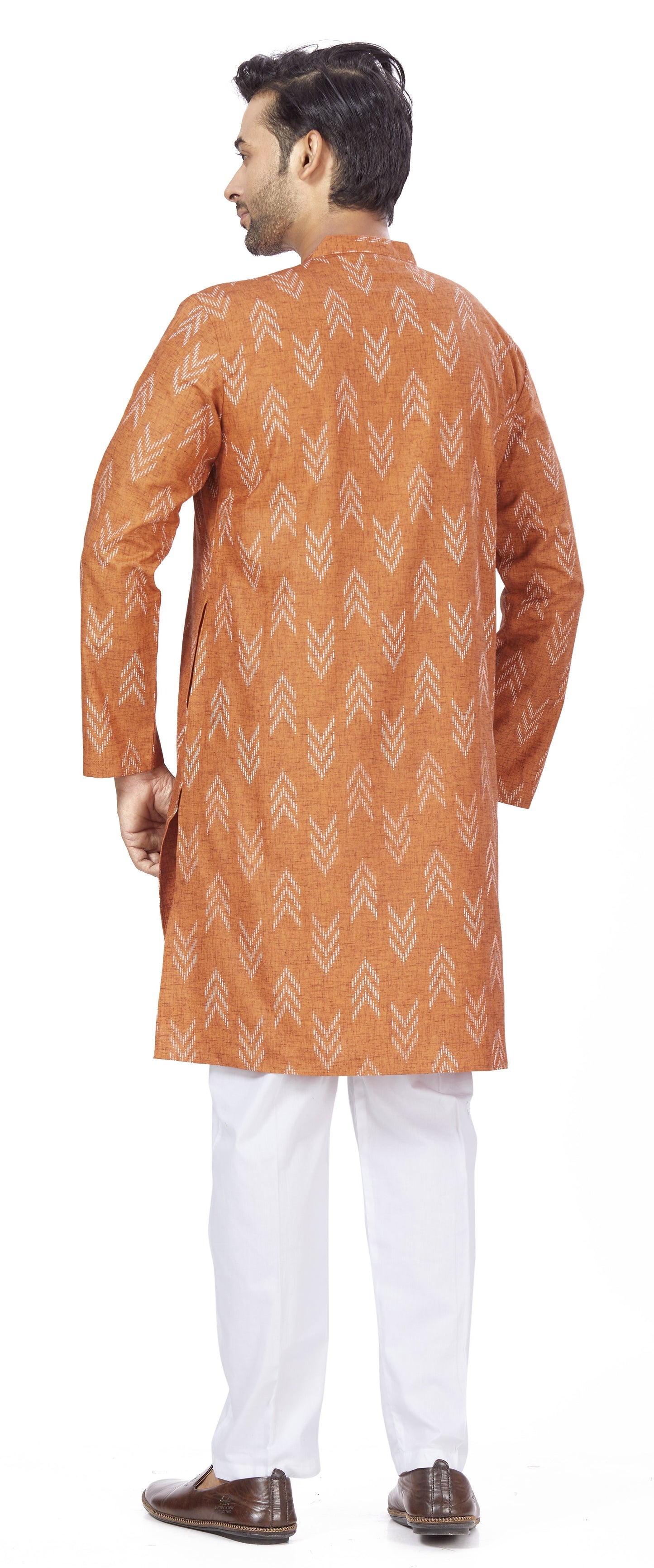 Men's Orange Cotton Blend Relaxed Fit Ikat Printed Knee Length Kurta (Design 119)