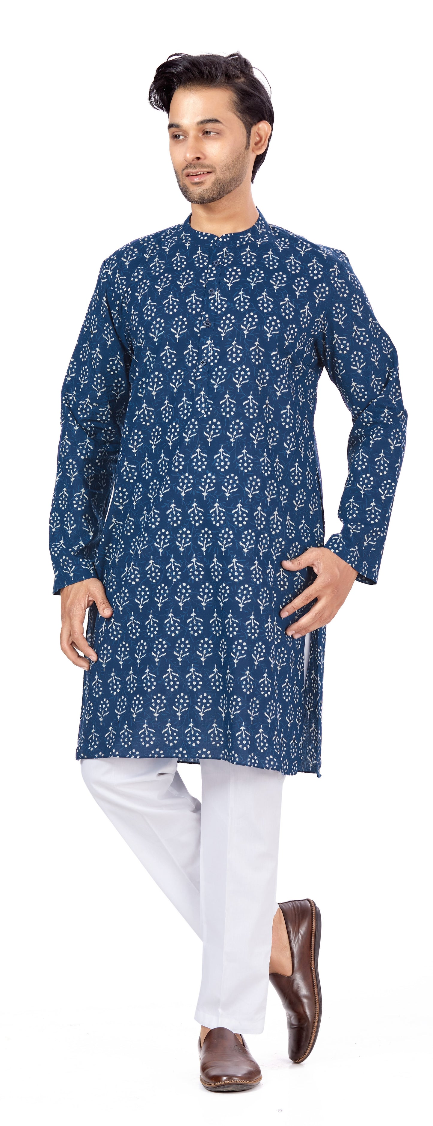 Men's Indigo Blue Cotton Relaxed Fit Block Printed Knee Length Kurta (Design 121)