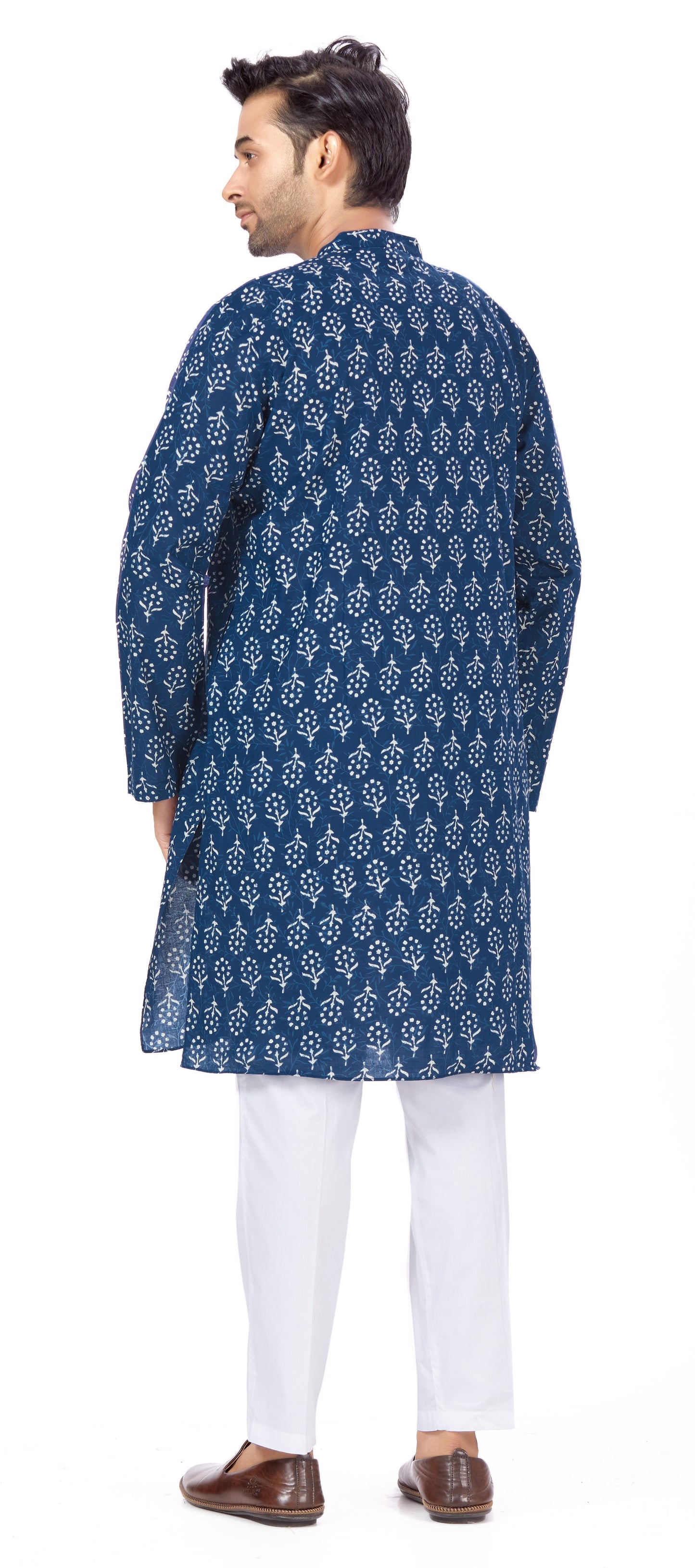 Men's Indigo Blue Cotton Relaxed Fit Block Printed Knee Length Kurta (Design 121)