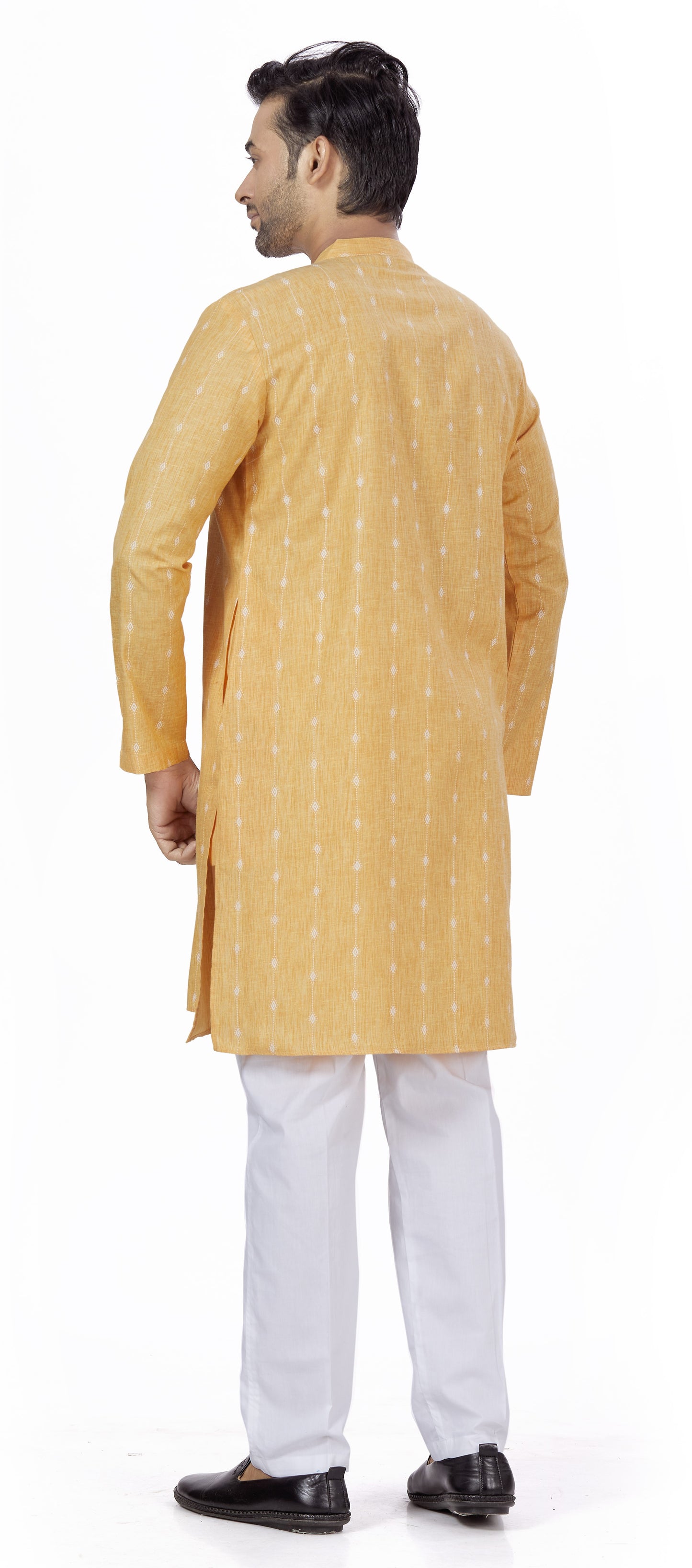 Men's Yellow Cotton Blend Relaxed Fit Ikat Printed Knee Length Kurta (Design 125)