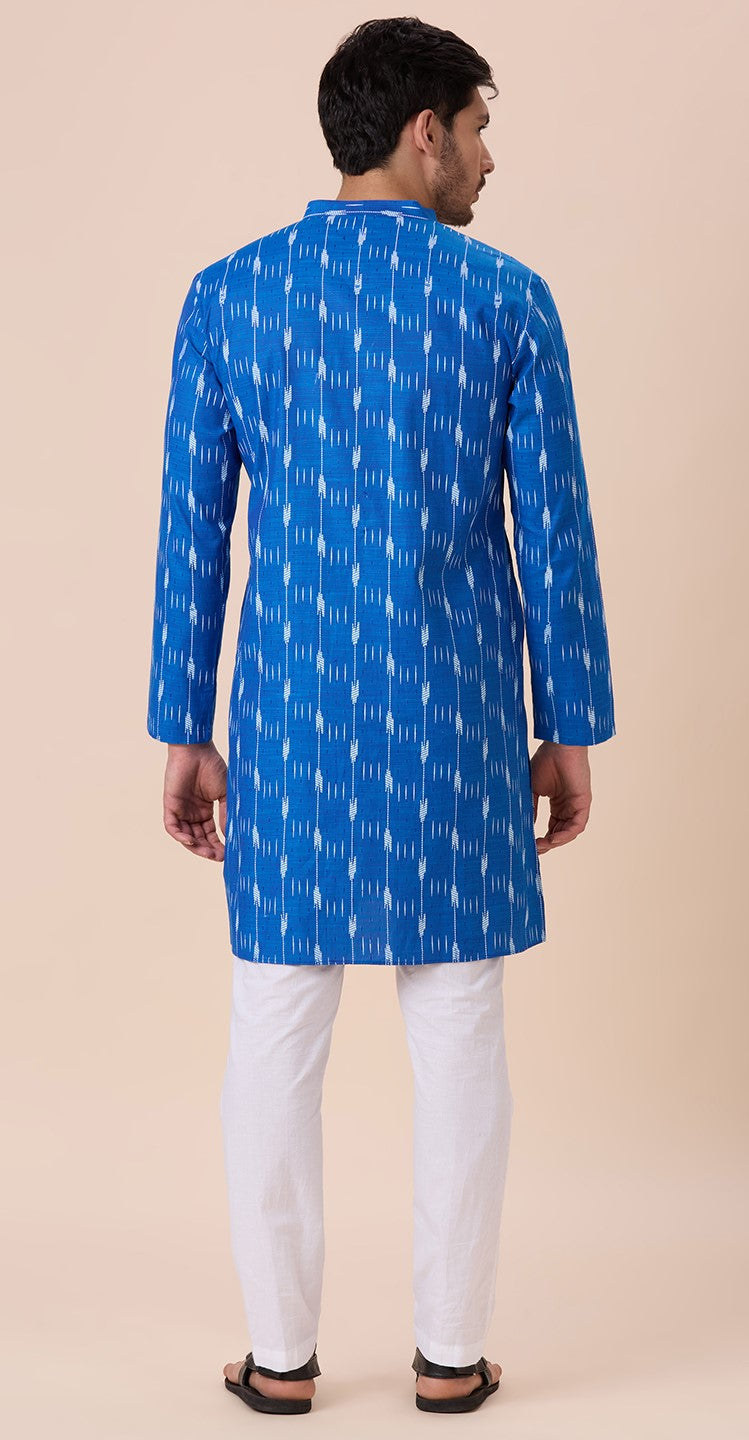 Men's Firozi Cotton Blend Ikat Printed Knee Length Kurta (Design 128)