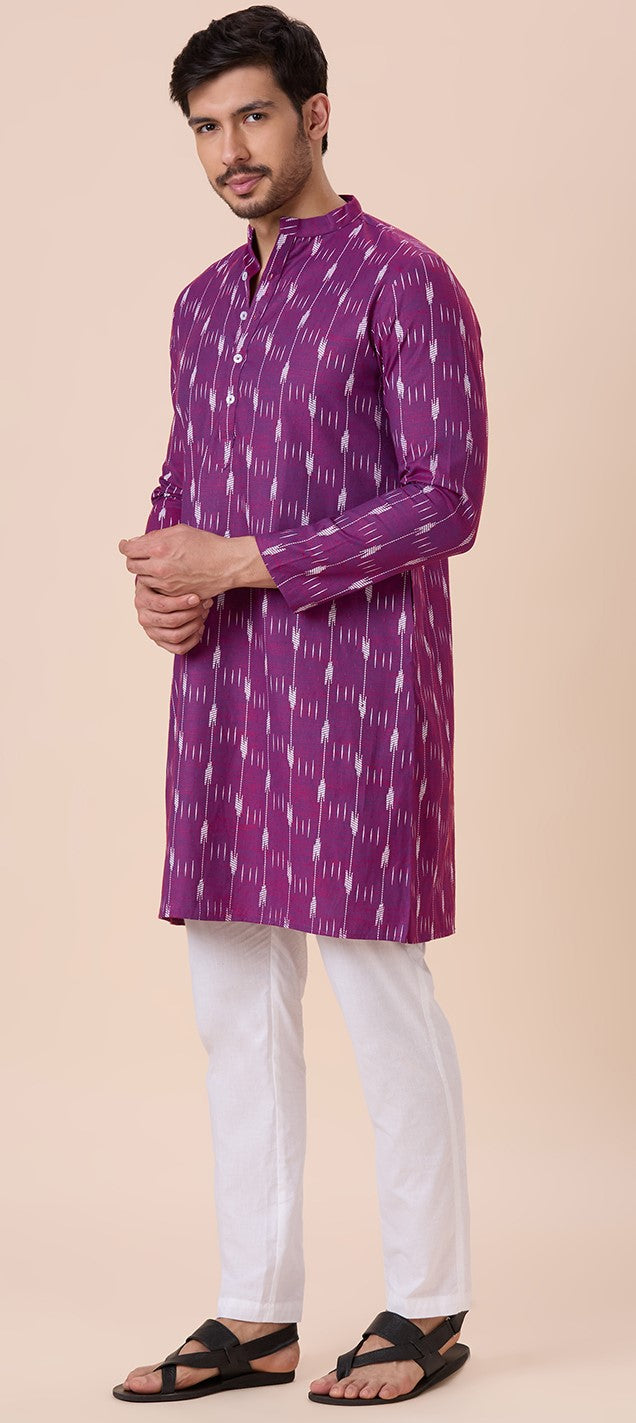 Men's Purple Cotton Blend Ikat Printed Knee Length Kurta (Design 128)